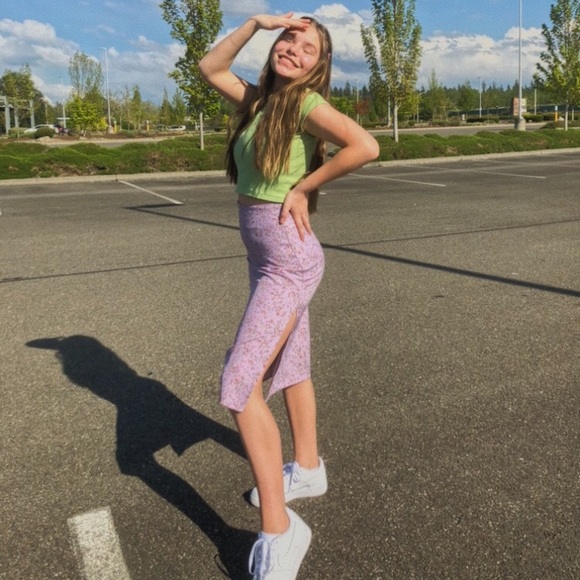 Meet your Posher, Phi - Picture 1 of 1